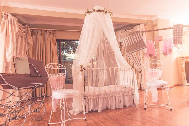 Baby 2 - Hamilton Guest House